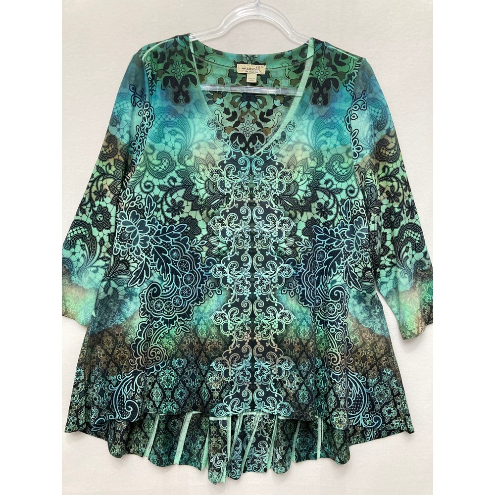 One World V-Neck Top 1X Green Artsy Boho Print 3/4 Sleeve Stretch Knit Festival